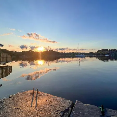 2 Bedroom Beautiful In Hovag