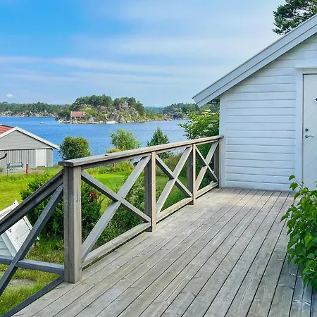 2 Bedroom Beautiful In Hovag