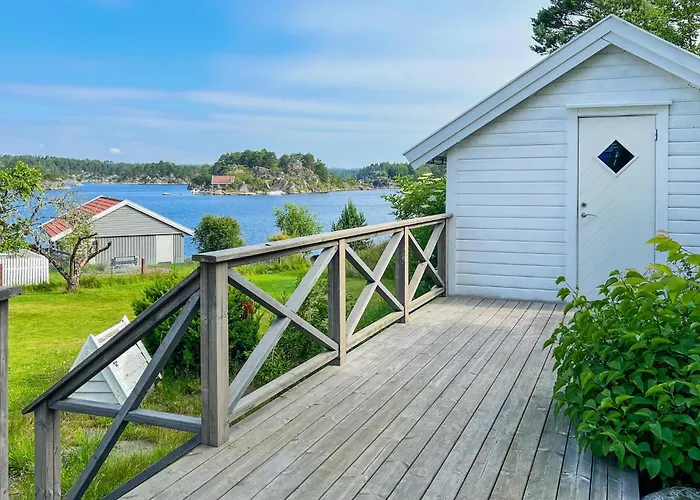 2 Bedroom Beautiful In Hovag